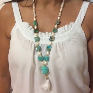 Beautiful pearl and turquoise necklace